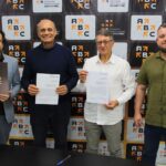 Consórcio ABC e Metodista firmam parceria para até 1.000 bolsas de estudo para estudantes de baixa renda