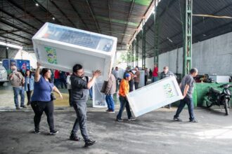 Programa de Troca de Geladeiras encerra entregas nesta sexta em Santo André e beneficia quase 500 famílias