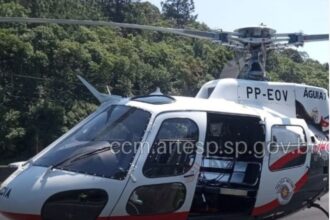 Helicóptero Águia pousa na Rodovia dos Imigrantes para socorrer motociclista em São Bernardo do Campo