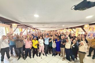 Orlando Morando e Clovis Volpi reúnem mais de 300 pessoas em Mauá