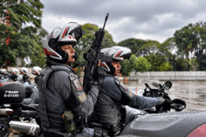 PM lança Batalhão BRAvO com duplas em motos e fuzis para combater roubos e furtos em SP