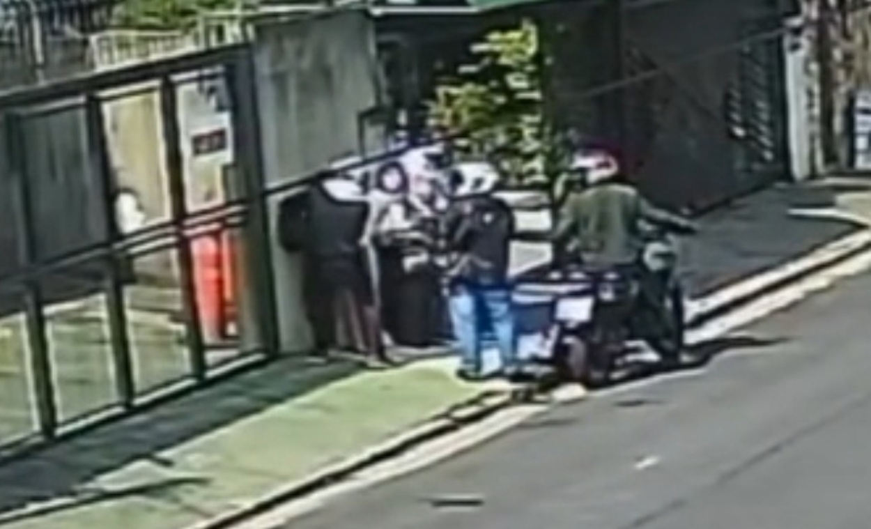 Policial militar de folga é baleado no pé ao intervir em roubo a restaurante no Morumbi