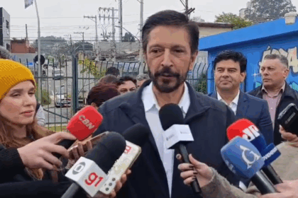 Prefeito Ricardo Nunes dá 24h para empresa de ônibus A2 afastar diretores investigados por elo com PCC