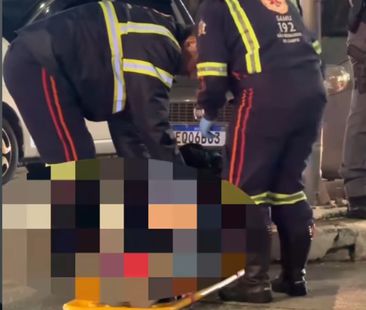 Motociclista fica ferido após colisão com ambulância em São Bernardo