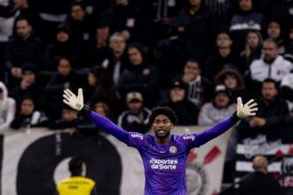 Corinthians hugo souza