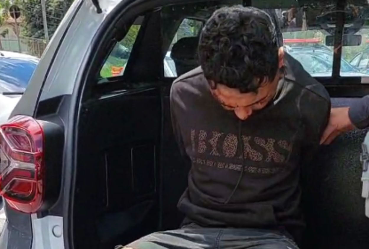 Criminoso preso após assalto com reféns em Santo André chega ao 6º DP