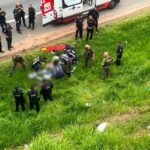 Motoqueiro colide em carro, cai de altura de 15 metros e morre em Diadema.