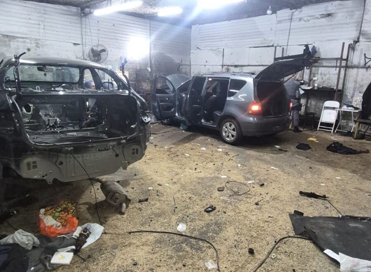 Baep flagra desmanche clandestino e prende seis pessoas em Santo André