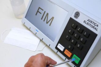 STF prorroga votação até as 19h em todo o Brasil após denúncias sobre transporte de eleitores