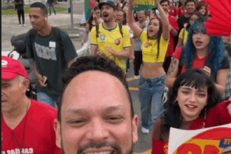 Clima esquenta em São Bernardo após encontro de apoiadores de Lula e Flávio Bolsonaro na reta final do segundo turno. Foto: Divulgação