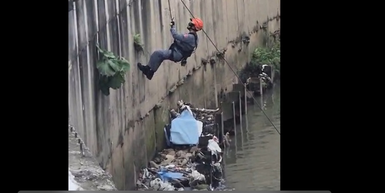 Bombeiros descartam presença de corpo em SBC e encontram apenas botinas e lixo em rio na Av. Lauro Gomes