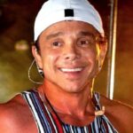 Morre o cantor Netinho, ícone do axé e voz do hit “Milla”, aos 60 anos