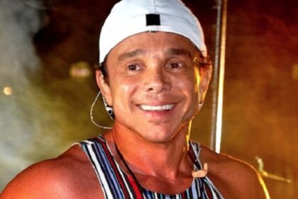 Morre o cantor Netinho, ícone do axé e voz do hit “Milla”, aos 60 anos