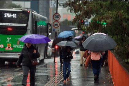 Defesa Civil alerta para possibilidade de chuva forte e isolada a partir de domingo em São Paulo