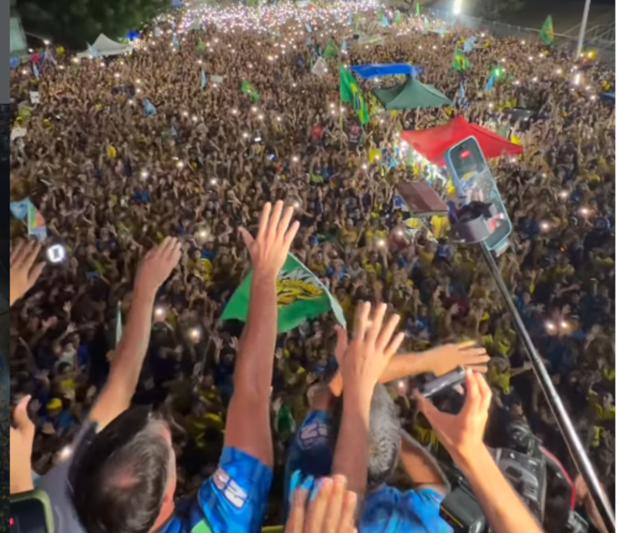 Em Fortaleza, Flávio Bolsonaro defende pautas de segurança e nega fim do Bolsa Família