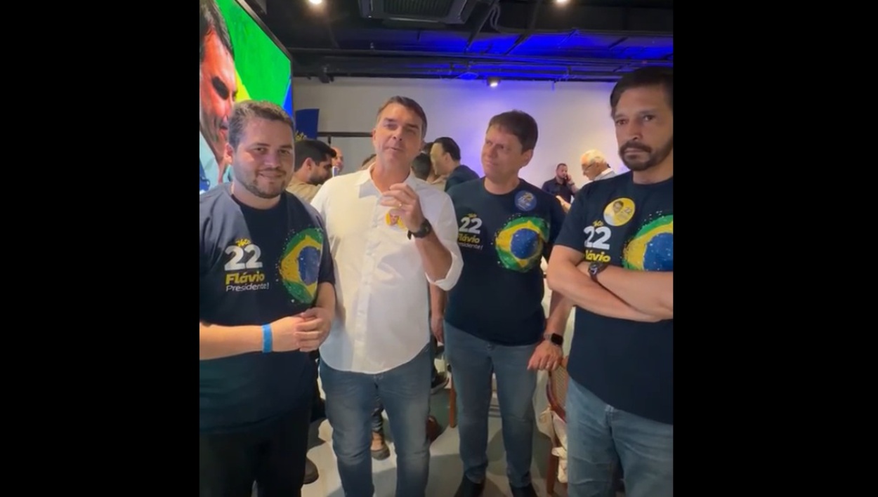 Gilvan Ferreira manifesta apoio a Flávio Bolsonaro e reforça compromisso com o desenvolvimento de Santo André