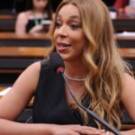 Erika Hilton se torna a mulher mais votada da história da Câmara dos Deputados