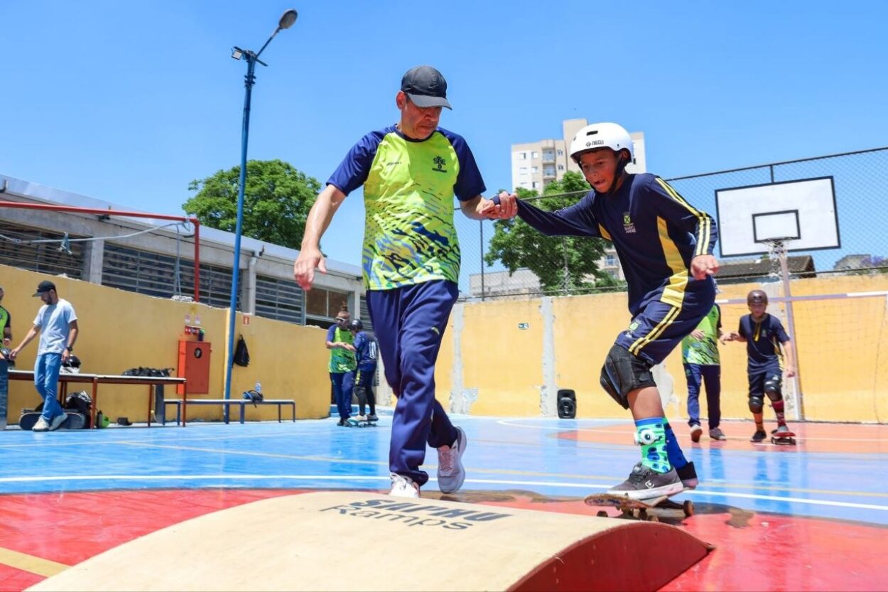 Projeto Skate na Escola chega a mais de 350 alunos da rede municipal de Santo André