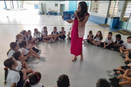 De aluna a educadora, professora retorna à rede municipal de Ribeirão Pires para transformar novas gerações