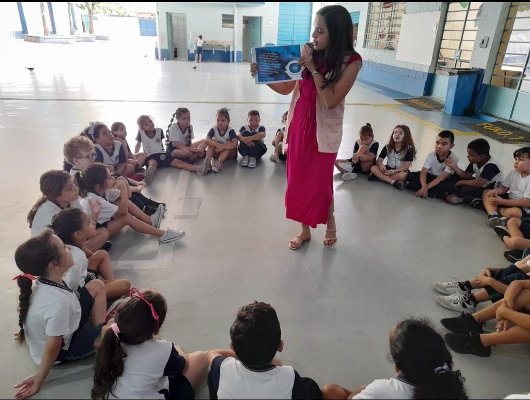 De aluna a educadora, professora retorna à rede municipal de Ribeirão Pires para transformar novas gerações
