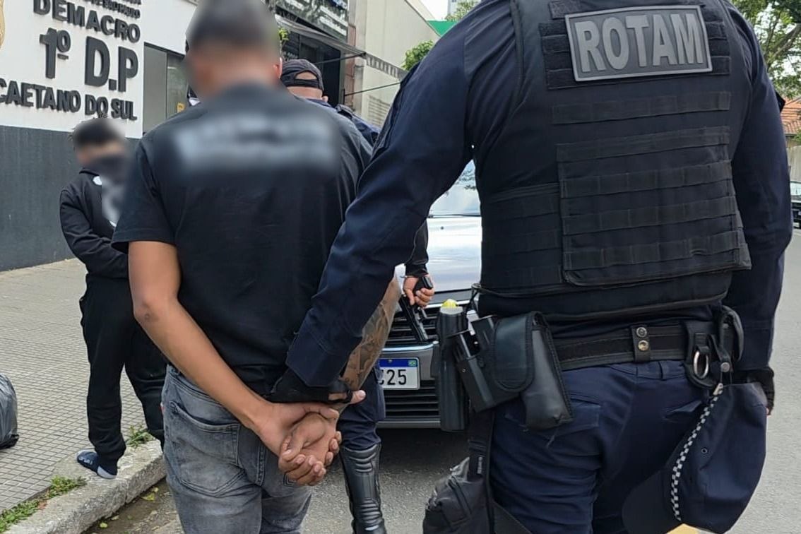 Com alerta do Smart Sanca, GCM de São Caetano prende dupla por estelionato no Bairro Oswaldo Cruz