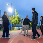 Nova iluminação da pista de atletismo no Bairro São José, em São Caetano, abre espaço para exercícios noturno