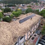 Ribeirão Pires avança na implantação de energia solar e instala sistema no Paço Municipal