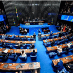 Senado aprova PEC que acaba com a escala 6x1 e garante dois dias de folga por semana