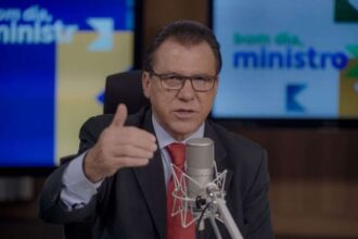 Luiz Marinho é cotado para assumir a chefia de gabinete de Lula no próximo governo