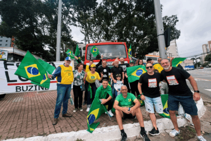 Prefeitos de São Caetano e Ribeirão Pires marcam presença em atos pró-Flávio e contra Lula neste sábado