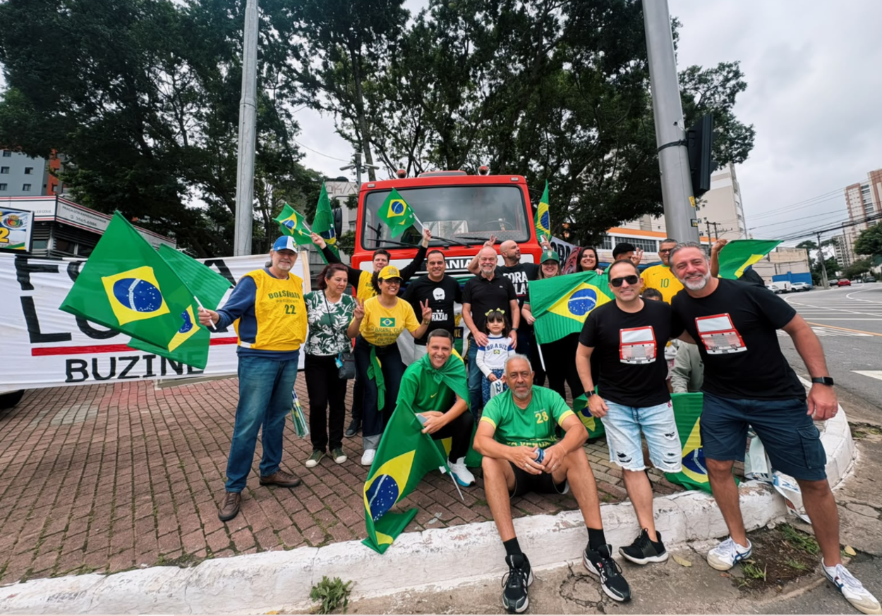 Prefeitos de São Caetano e Ribeirão Pires marcam presença em atos pró-Flávio e contra Lula neste sábado